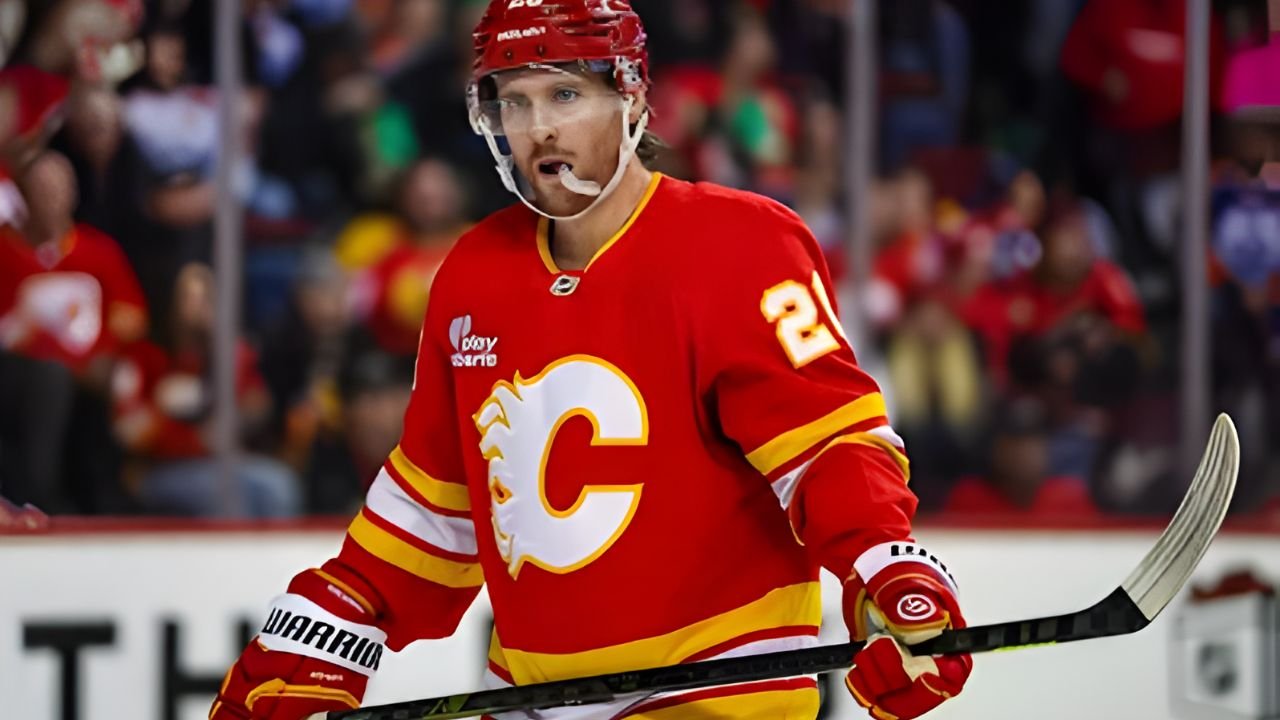 Powerful Signs an Insider