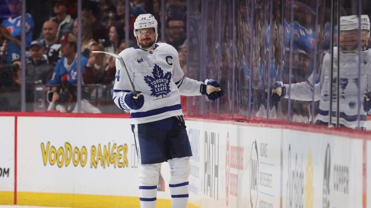 Maple Leafs extended their point streak